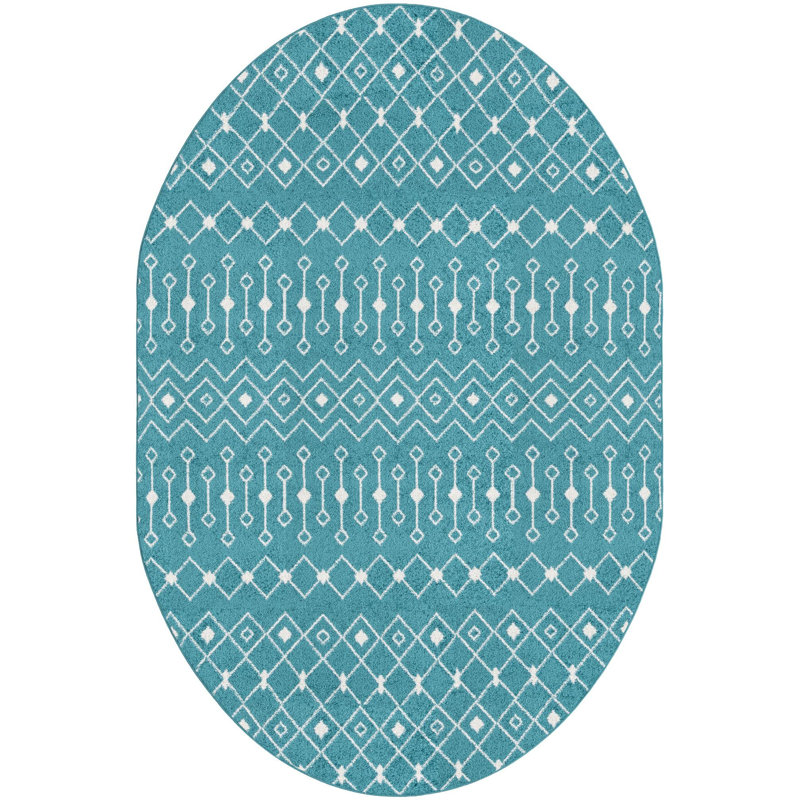 Geometric Indoor Rug, Oval 5'3" x 8'