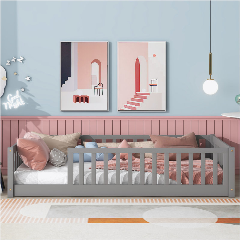 Lit plateforme au sol avec clôture sans porte, Gris