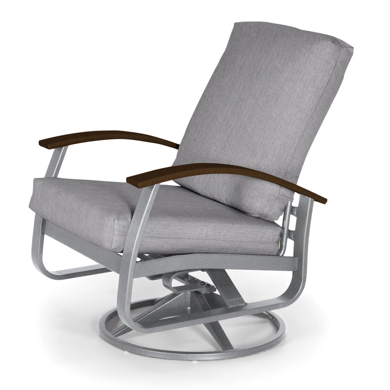 Chaise de patio pivotante avec coussin Askar, Toile granit Sunbrella®, Kona P10, Bois de plage texturé
