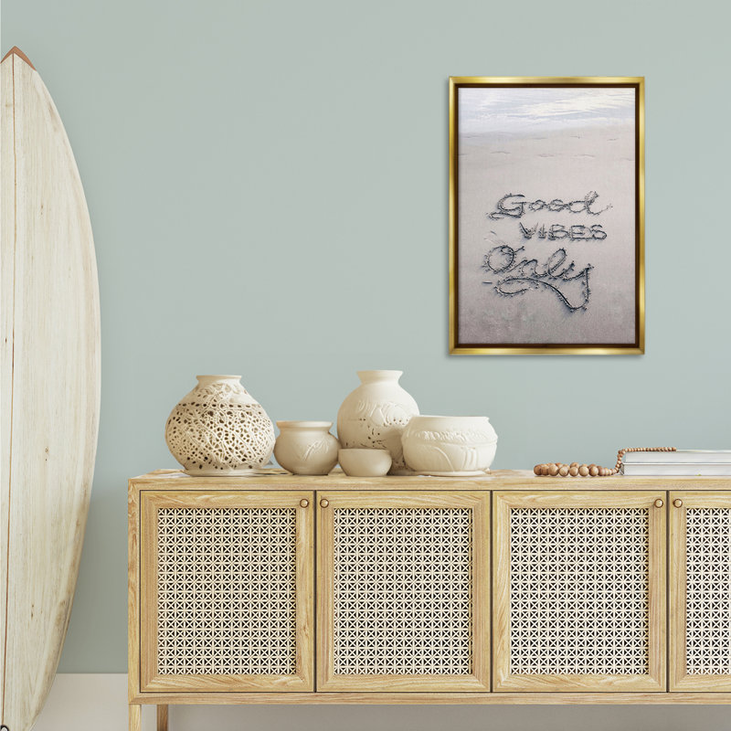 Toile flottante encadrée Good Vibes Only in Sand Gold par Incado, Cadre flottant métallique doré, H 31 po x l 21 po