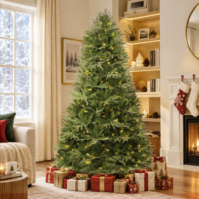 Prelit Artificial Christmas Tree with Foot Pedal, 600 Warm Lights, 2755 Branch Tips, and Sturdy Metal Stand – Realistic 58" Wide Hinged Tree, Available in 6.5 ft and 7.5 ft Sizes