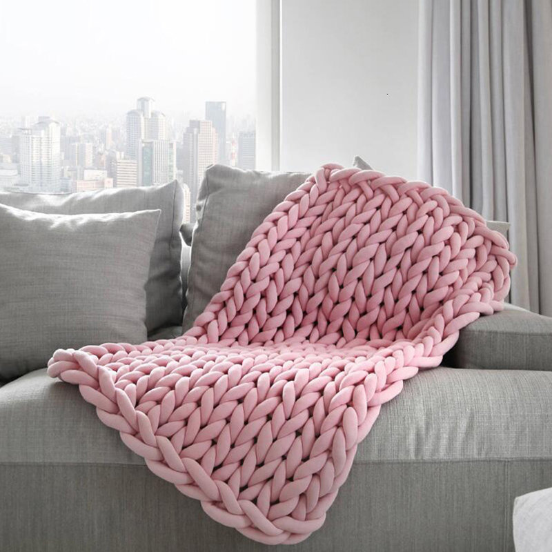 Chunky Knit Throw Blanket, Pink