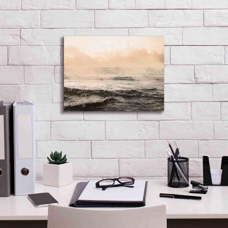 «Moody Ocean» par Susan Ball, estampe numérique sur toile, H 12 po x l 16 po x P 0,75 po