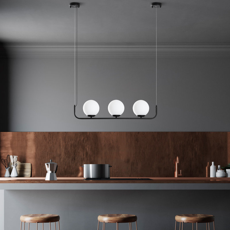 Lustre, Noir, noir, noir, noir