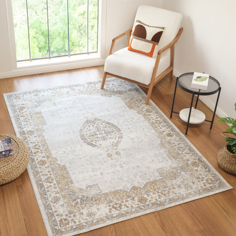 Senna Oriental Area Rug, Rectangle 200 x 275cm