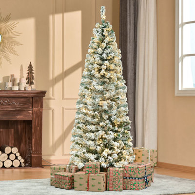Sapin de Noël artificiel mince enneigé 6 pi avec branches réalistes, 250 lumières DEL et 462 pointes