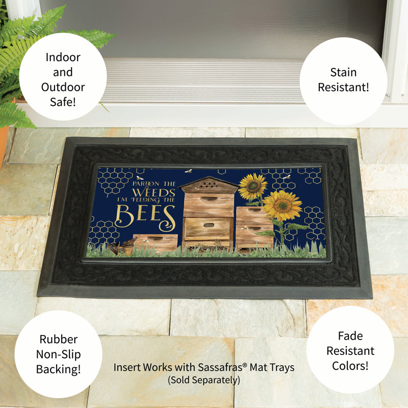 Pardon the Weeds Bees Sassafras Switch Mat