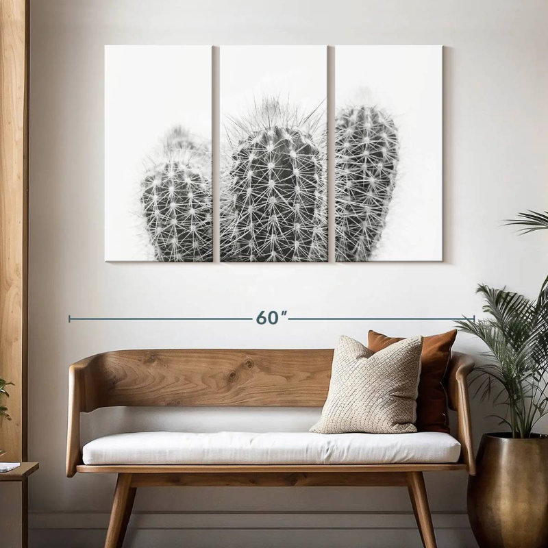 Harnek Prickly, 32" H x 50" W