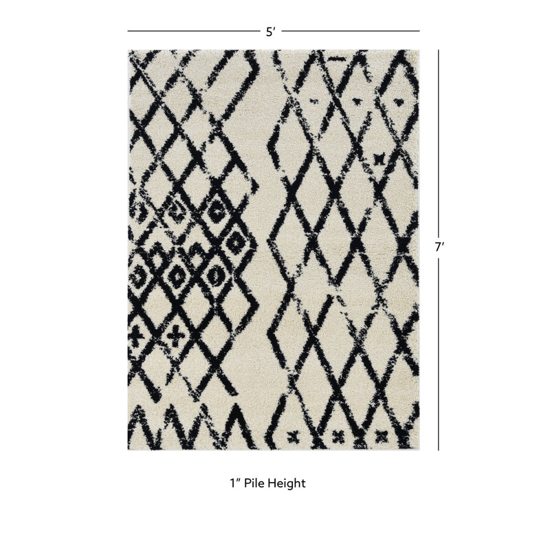 Kerens Geometric Indoor Rug, Rectangle 5' x 7'