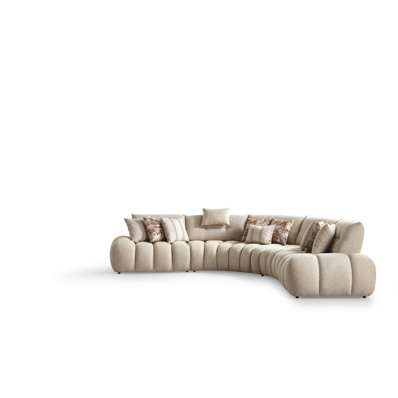 Lune Sectional