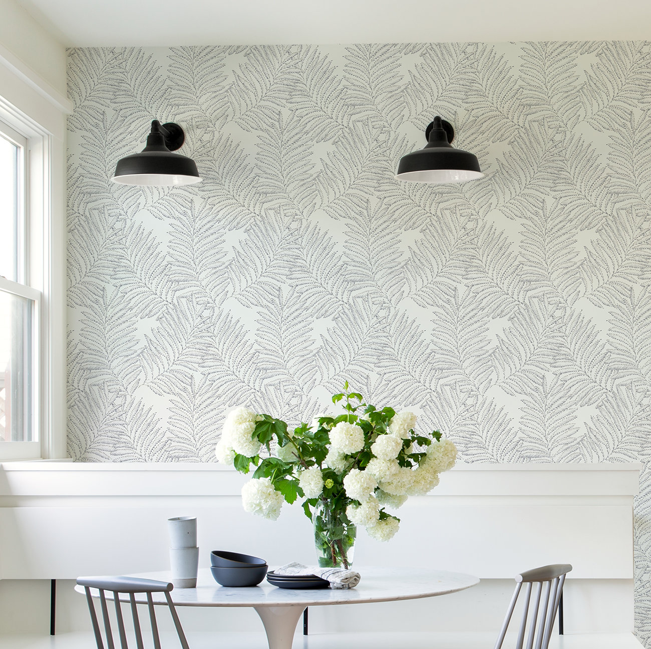 Palmina Modern Floral Wallpaper, Gray