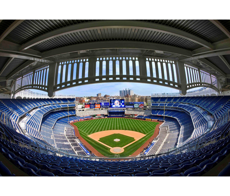Yankee Stadium, H 16 po x l 24 po