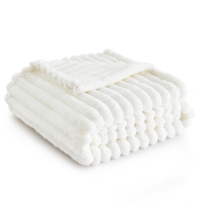 Bedsure Flannel Fleece Blanket for Girls, 300 GSM Soft and Cozy Blanket for Dorm & Home Decor, All-Season Gift