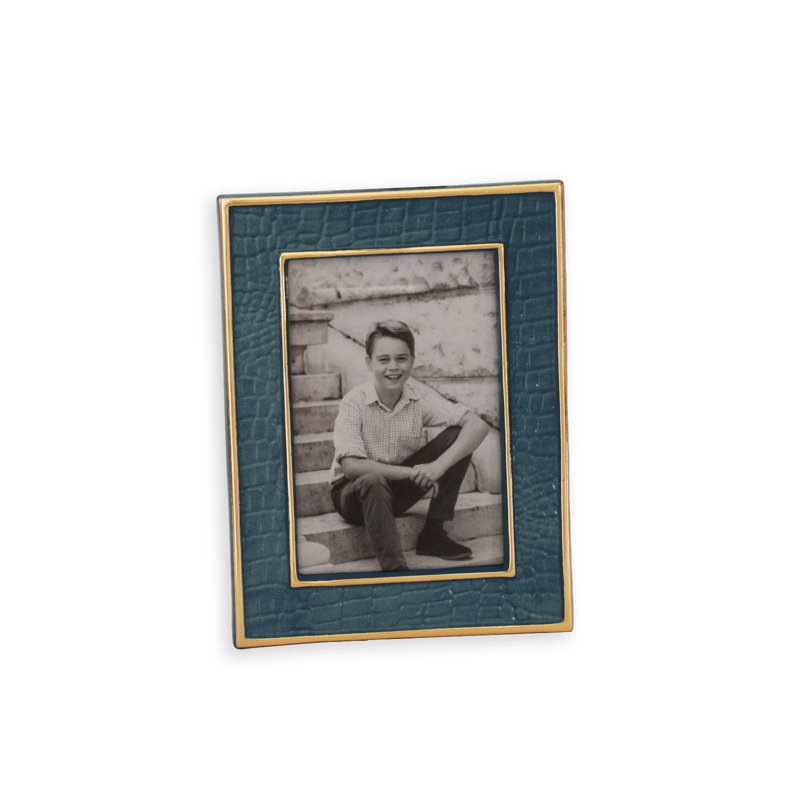 Encanto Croc Metal Picture Frame, Midnight, 4" W x 6" H