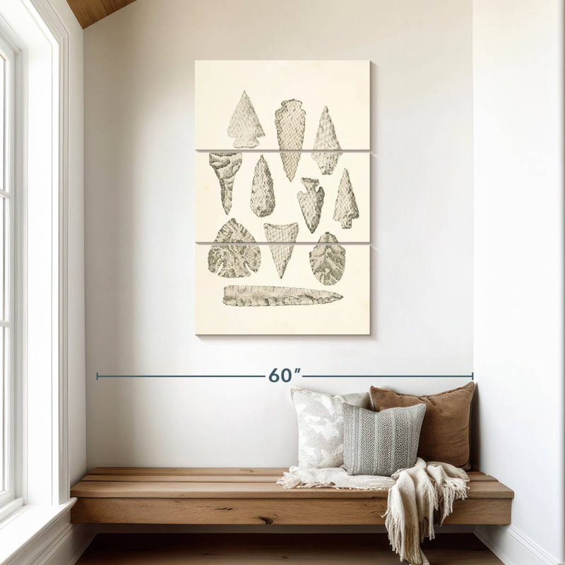 Anciennes têtes de flèches Keiri, H 45 po x l 28 po