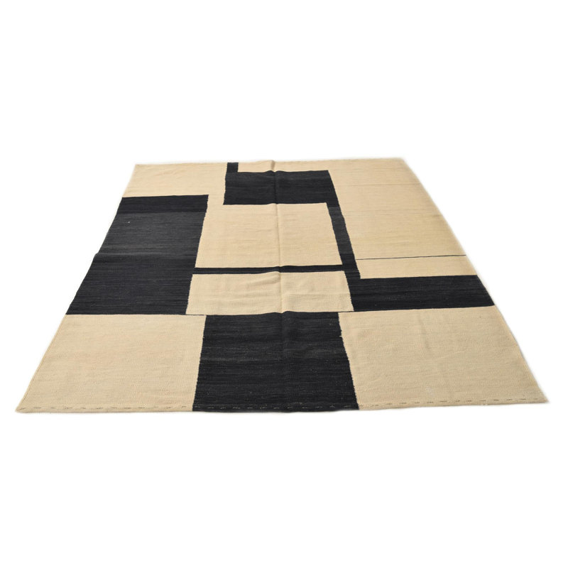 Tapis noir et blanc Preciado