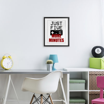 Cinq minutes de jeu, impression sous verre encadrée par Kim Allen
