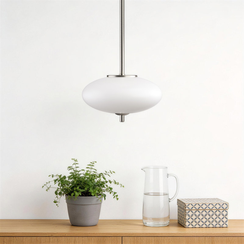 Lustre moderne à 1 lumière DEL en laiton pour couloir / îlot de cuisine Parlait. Abat-jour en verre blanc., Nickel brossé