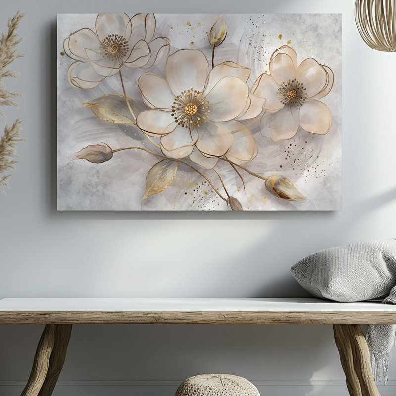 Toile, composition délicate composée de fleurs translucides douces dans une teinte beige crème, chaque pétale présentant des dégradés subtils