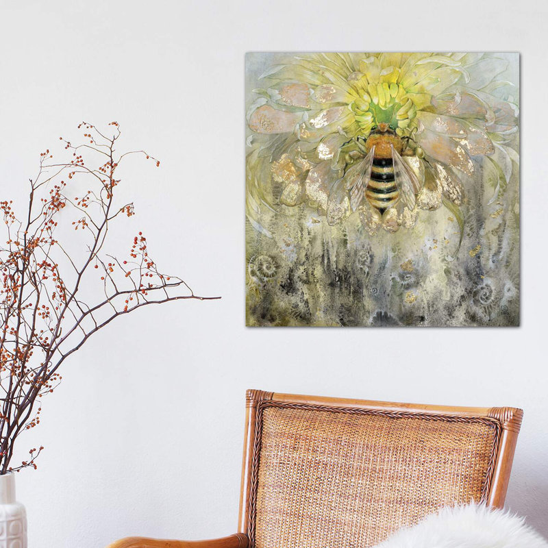 Abeille par Stephanie Law - reproduction d'art, H 26 po x l 26 po x P 1,5 po, Toile tendue