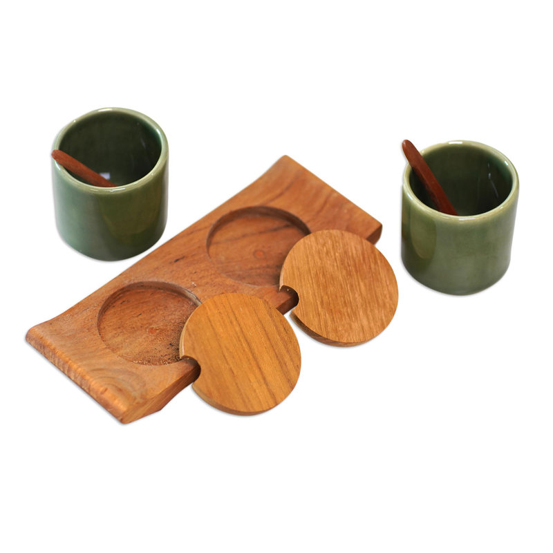 Ensemble de condiments en céramique et bois de teck Walburn Handmade Green Start (5 pièces)