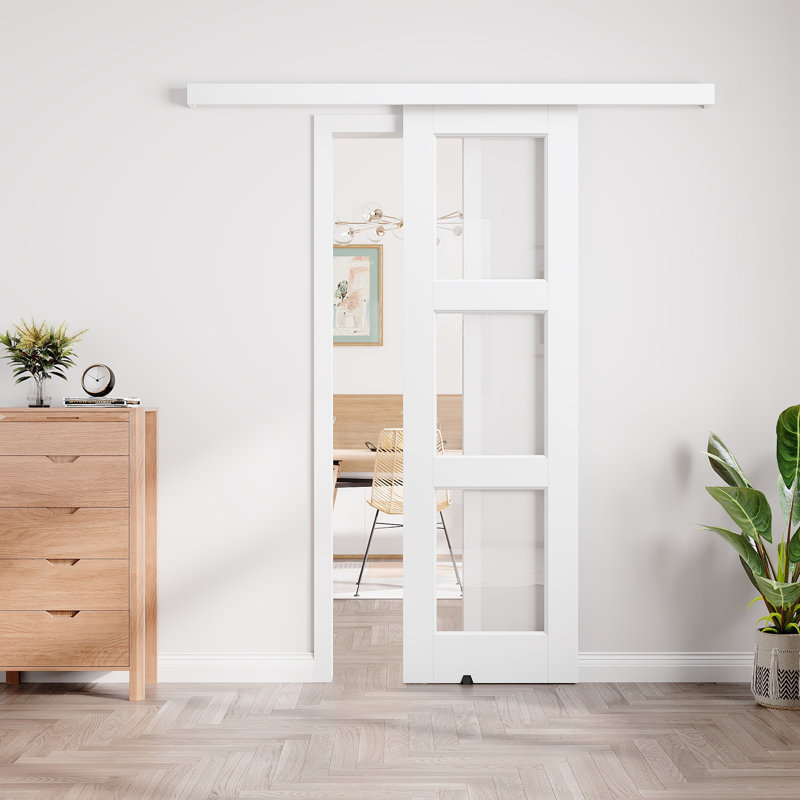 Porte coulissante de style grange avec rail dissimulé, apprêt blanc, 3 panneaux en verre transparent, pour placard ou garde-manger, avec trousse de quincaillerie (aucun assemblage requis)