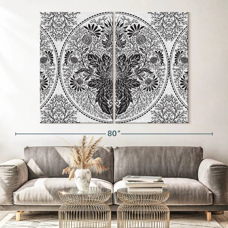 «Black Damask», reproduction sur toile, H 45 po x l 61 po x P 1,25 po