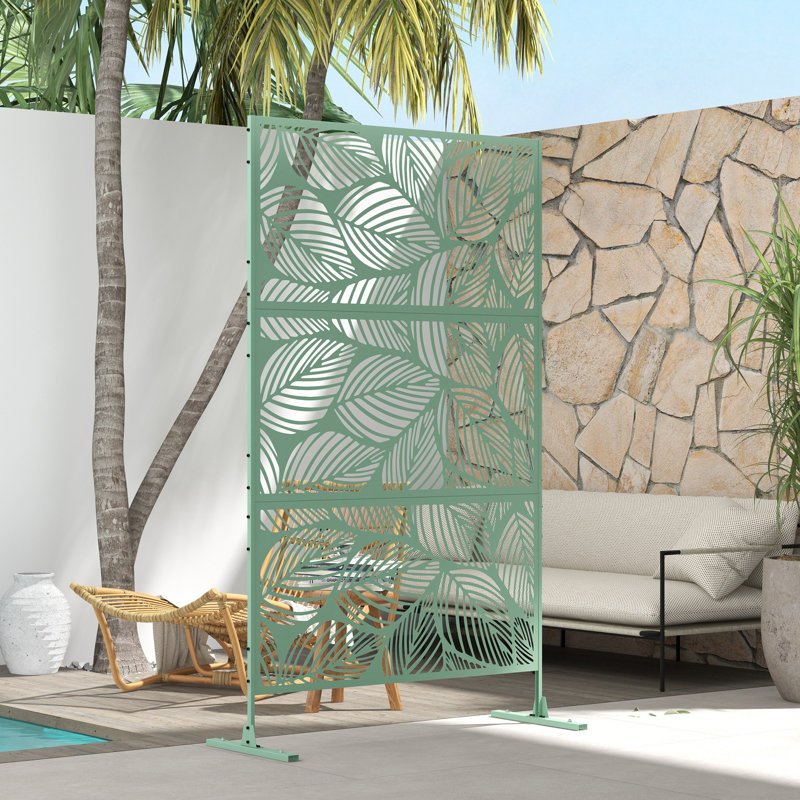 Outdoor Privacy Screen