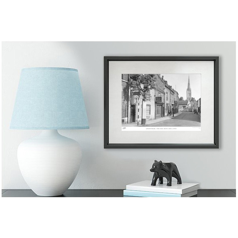 Grantham, The Bee Hive Inn C1955 - Single Picture Frame Print, 63.3cm H x 83.5cm W x 2.3cm D