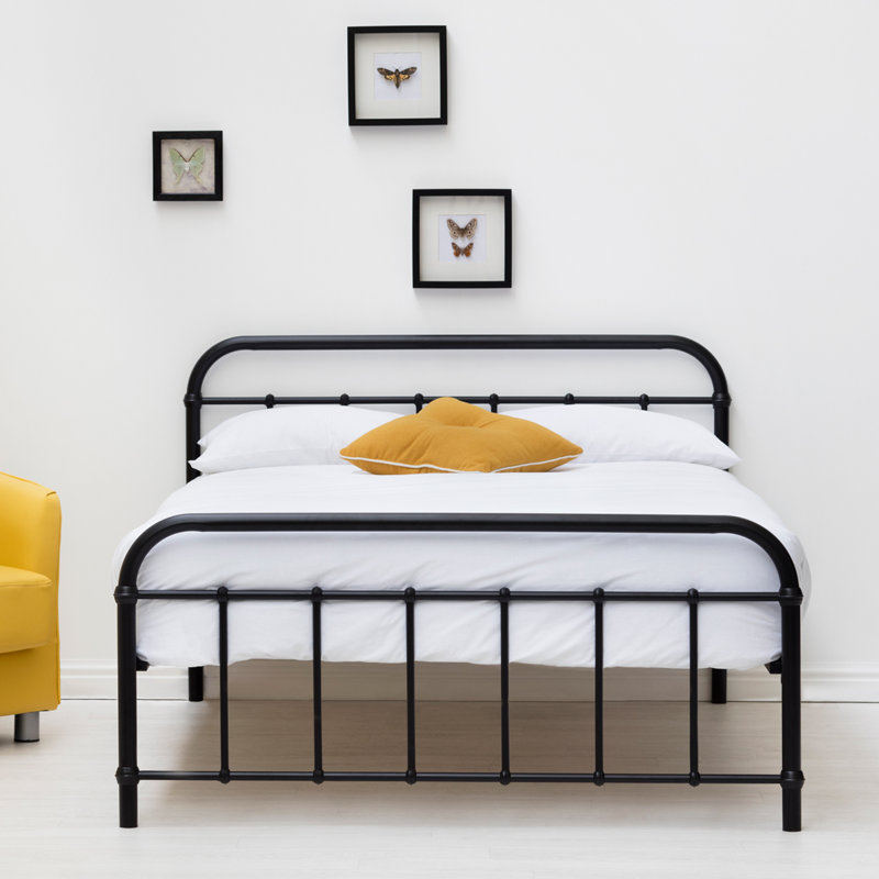 Cleveland Bed, Kingsize (5'), Black, No Mattress Required