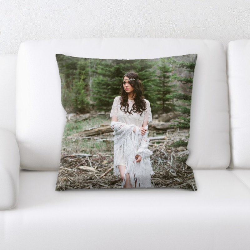 Coussin Girl