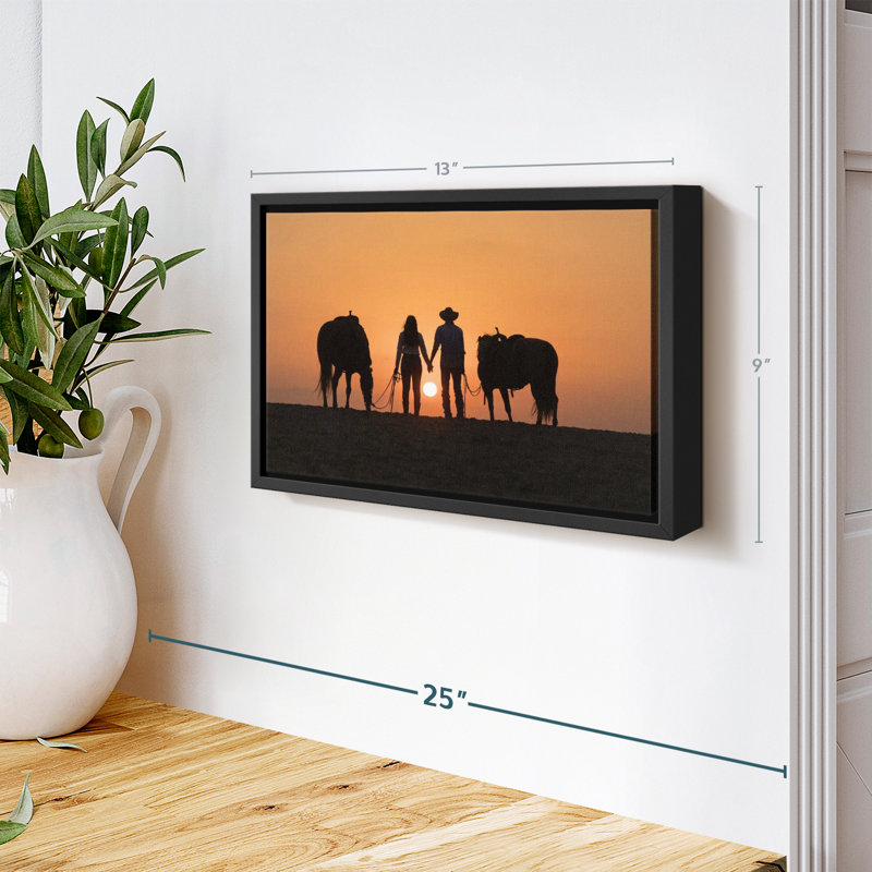 «Cowboy Couple Wall Art», H 9 po x l 13 po