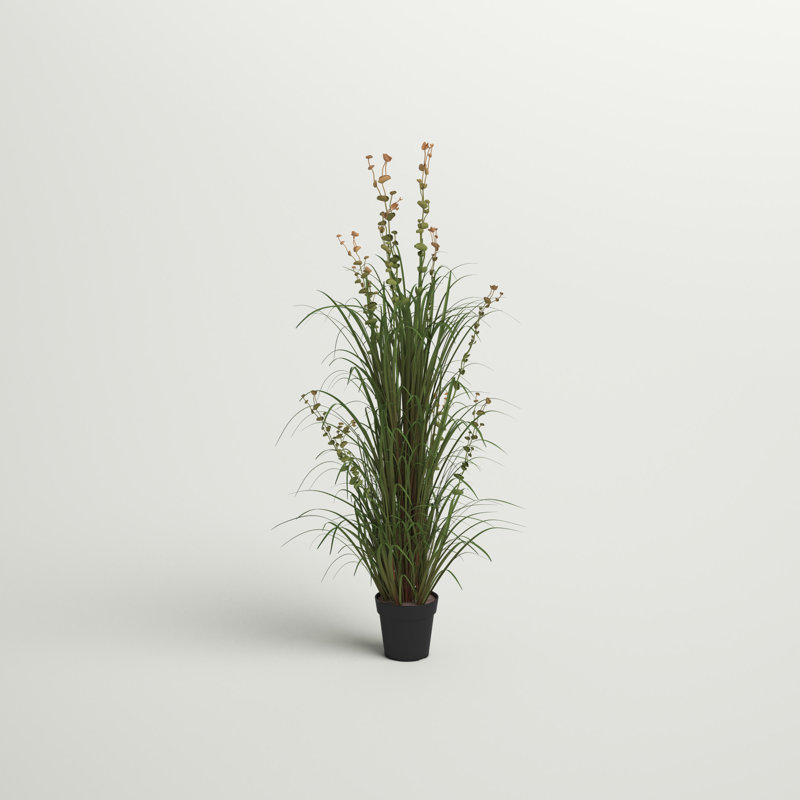 Herbe verte artificielle en pot 36 po et eucalyptus.