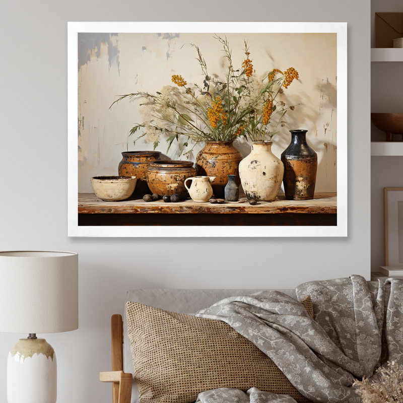 Art floral brun sur poterie rétro, Blanc, H 24 po x l 32 po, Impression encadrée