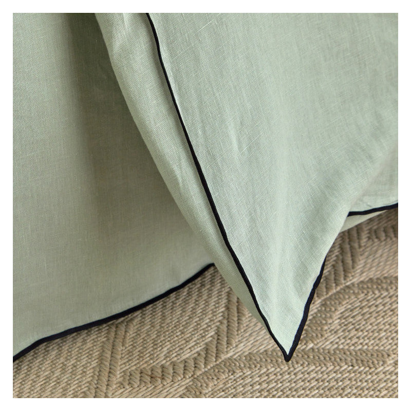 Carlina Linen, Polyester Solid Colour Duvet Cover, Pale Green/Black Bourdon, Emperor