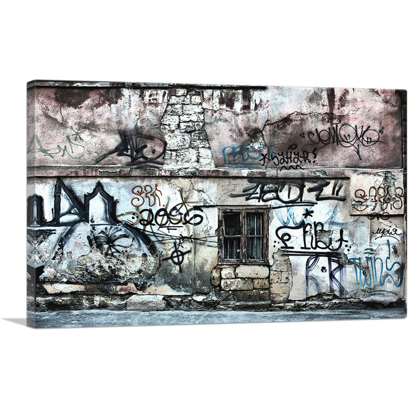 «Graffiti on Broken Wall», reproduction de photo sur toile tendue, H 18 po x l 26 po x P 1,5 po