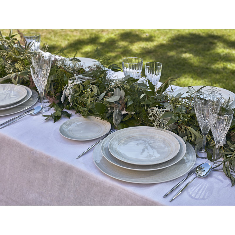 Porcelain Dinnerware Set