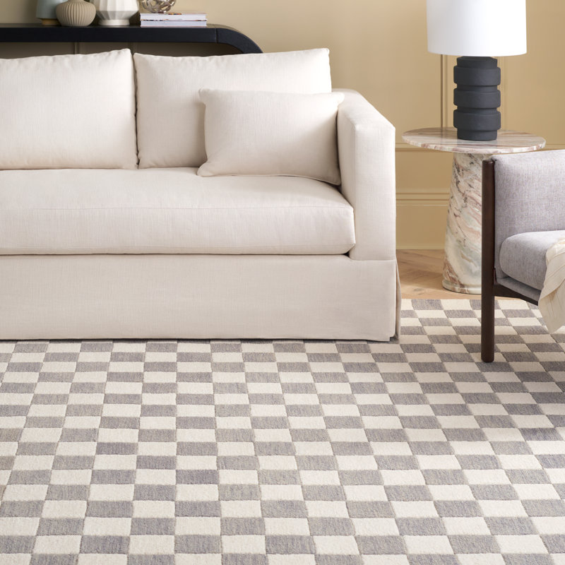 Gray and Ivory Checkered Handmade Wool Area Rug, 8' x 10'