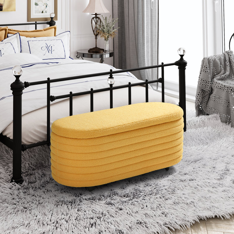 Banc de rangement en sherpa Bayville, Or, H 18,1 po x l 42,5 po x P 17 po