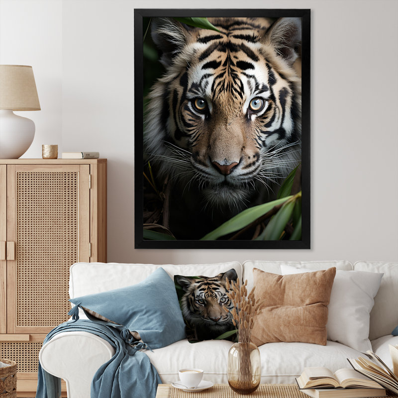 Portrait de tigre noir beige I Portrait de tigre noir beige I - Décoration murale animaux, Cadre d'angle fermé noir