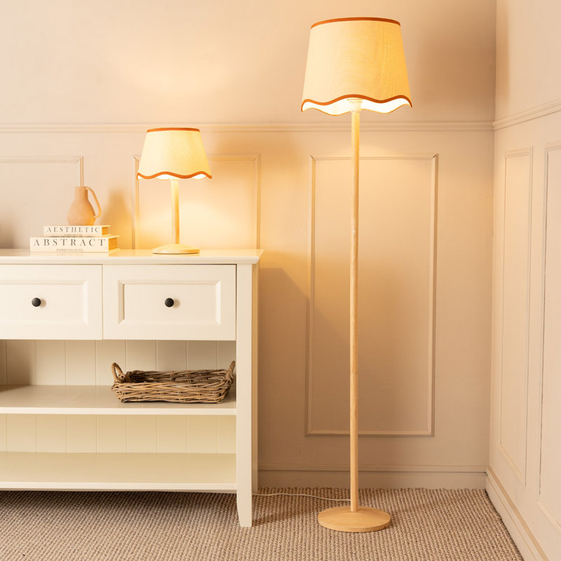 Glynda Table Lamp, Yes, Red