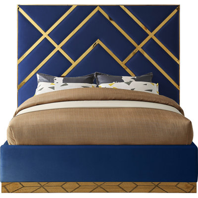 Upholstered Platform Bed