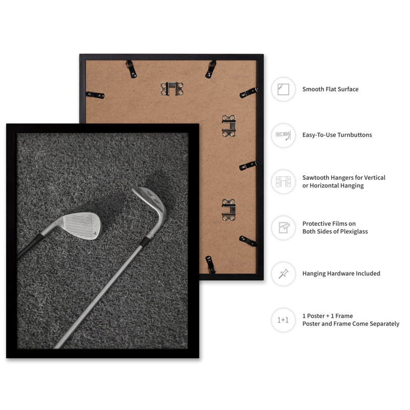 Golfs sur le terrain, 24"H x 32"W, Poster, Black Framed