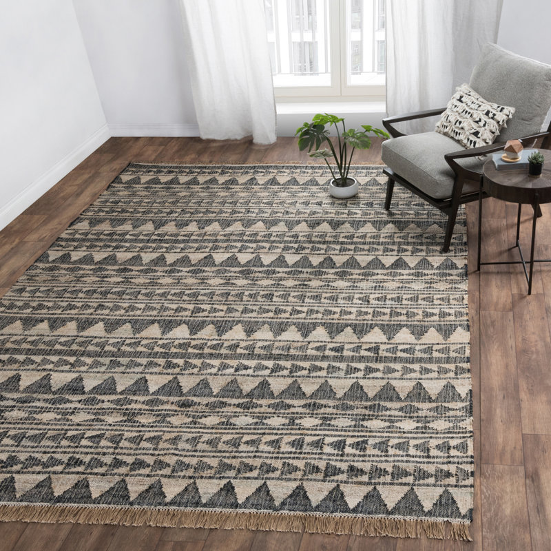 Camille Geometric Area Rug in Black/Beige, Rectangle 5' x 8'