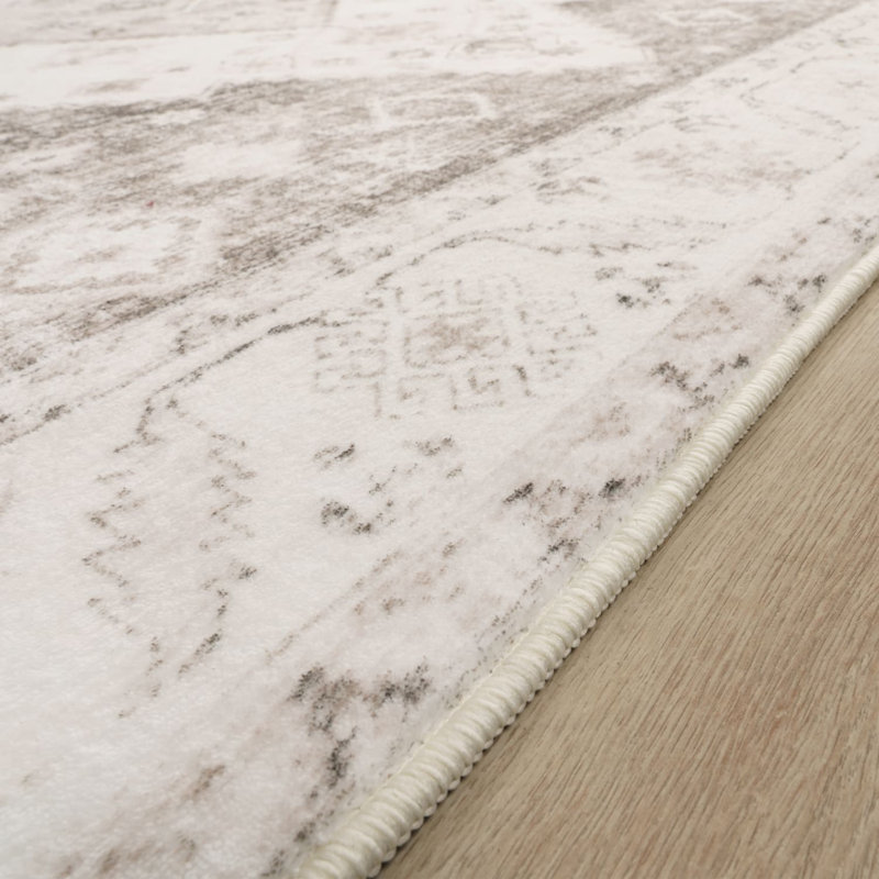 Tapis Juliauna, Rectangle 7 pi 11 po x 11 pi 2 po