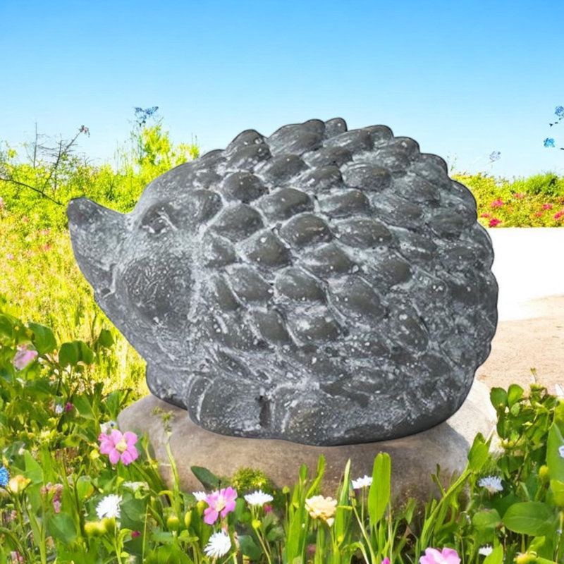 Garden Statue, 7cm H x 10cm W x 8cm D