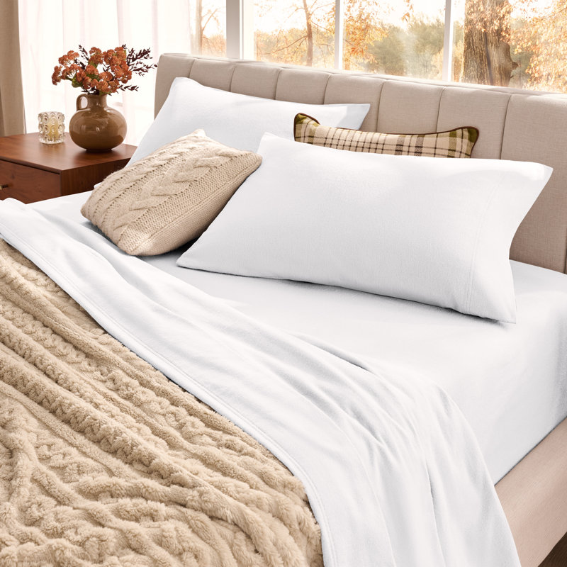 Organic 100% Cotton Flannel Sheet Set, Full Sheet Set with 2 Pillowcases, White