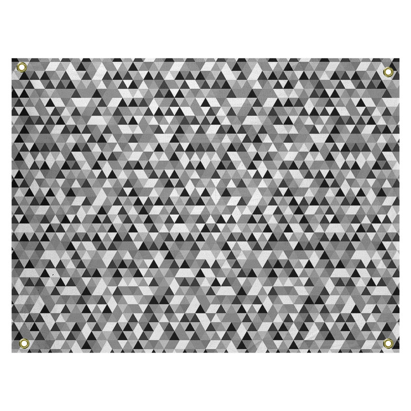 Tapisserie «Kitterman Triangle» par Katelyn Elizabeth, Intérieur / extérieur, H 60,5 po x l 81,5 po