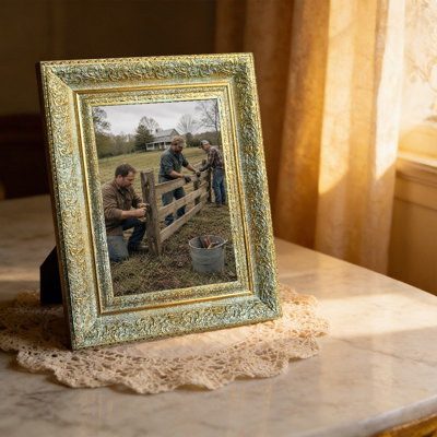 Refined Picture Frame for Wall and Tabletop Display