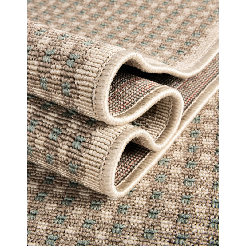 Gourlie Geometric Shapes Machine Made Power Loom Polypropylene Plastic Indoor / Outdoor Area Rug in Brown, Round 3'1"